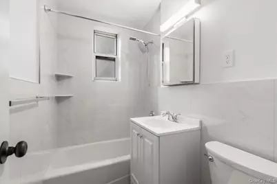 5645 Netherland Avenue #5C, Bronx, NY 10471 - Photo 15