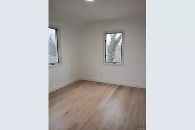 9 Cleveland Avenue, Sayville, NY 11782 - Photo 13