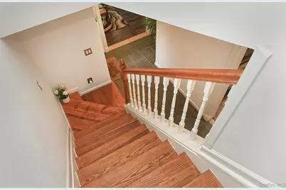12 Sims Street, Patchogue, NY 11772 - Photo 9