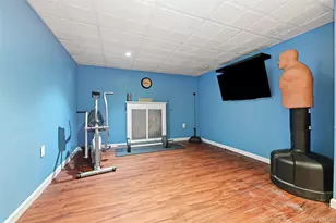 91 Rockaway Ave, Rockville Centre, NY 11570 - Photo 21