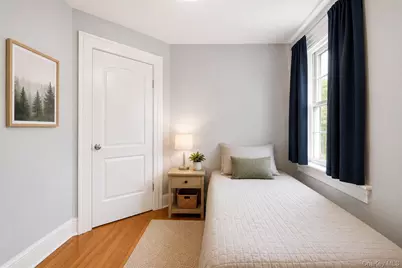 91 Rockaway Avenue, Rockville Centre, NY 11570 - Photo 19