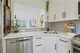 165 S Buckhout S, Irvington, NY 10533 - Photo 7
