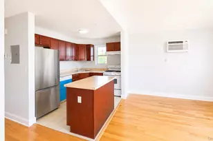 113B Lighthouse Ct, Bronx, NY 10473 - Photo 5