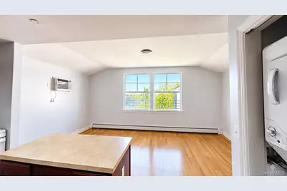 113B Lighthouse Court, Bronx, NY 10473 - Photo 7