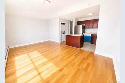 113B Lighthouse Court, Bronx, NY 10473 - Photo 3
