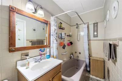 60-77 69th Avenue, Ridgewood, NY 11385 - Photo 29
