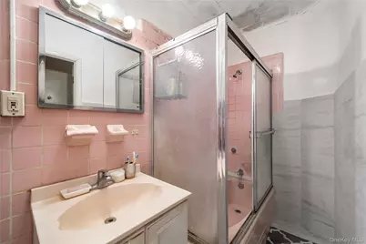 60-77 69th Avenue, Ridgewood, NY 11385 - Photo 17
