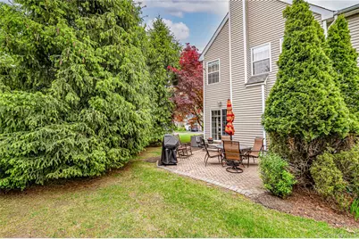 34 Paddington Circle, Smithtown, NY 11787 - Photo 21