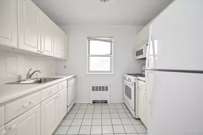 67-44 152nd Street #283B, Flushing, NY 11367 - Photo 7