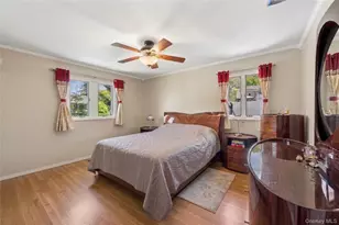 115 Morewood Dr, Smithtown, NY 11787 - Photo 21