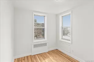 66-15 Thornton Pl, Rego Park, NY 11374 - Photo 15