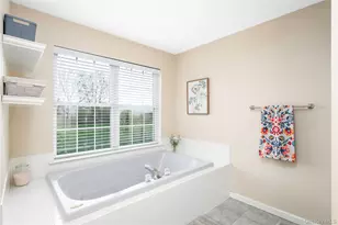 165 Roosevelt Dr, Poughquag, NY 12570 - Photo 19