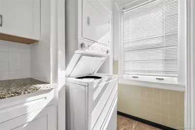 107-17 126 Street, Richmond Hill, NY 11419 - Photo 7