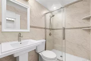 115 W 117th St, New York, NY 10026 - Photo 7