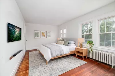 215 Lakeview Avenue, Rockville Centre, NY 11570 - Photo 27