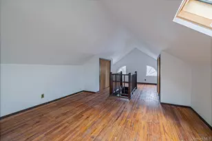 215 Lakeview Ave, Rockville Centre, NY 11570 - Photo 31