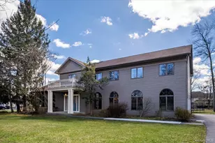 11 Baker Ln, Suffern, NY 10901 - Photo 3