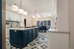11 Baker Ln, Suffern, NY 10901 - Photo 17