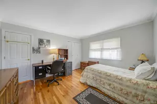 75 Pawnee Dr, Commack, NY 11725 - Photo 25