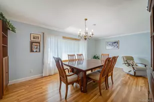75 Pawnee Dr, Commack, NY 11725 - Photo 11