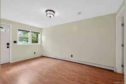 2084 Washington Street, Merrick, NY 11566 - Photo 5