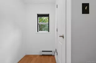 2084 Washington St, Merrick, NY 11566 - Photo 15