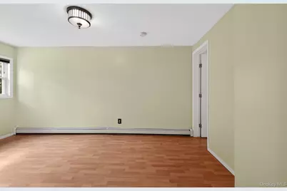 2084 Washington Street, Merrick, NY 11566 - Photo 13