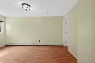 2084 Washington St, Merrick, NY 11566 - Photo 13