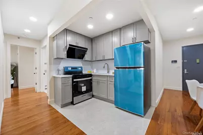 141-15 Cherry Avenue #6E, Flushing, NY 11355 - Photo 5