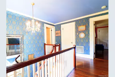1120 Shore Road, Little Neck, NY 11363 - Photo 33