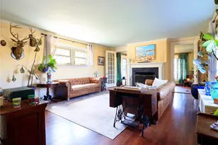 11-20 Shore Rd, Little Neck, NY 11363 - Photo 25