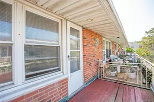 330 E Broadway, Long Beach, NY 11561 - Photo 9