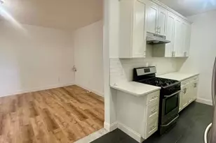 61-09 39th Ave, Woodside, NY 11377 - Photo 7