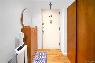 37-10 149th Pl, Flushing, NY 11354 - Photo 13