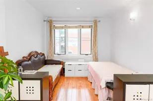 37-10 149th Pl, Flushing, NY 11354 - Photo 3