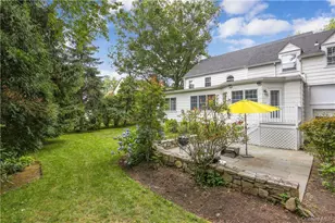 22 Woods Ln, Scarsdale, NY 10583 - Photo 25