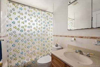 340 Seaford Avenue, Massapequa, NY 11758 - Photo 9