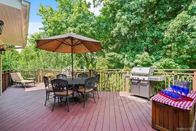 17 Hemlock Road, Hartsdale, NY 10530 - Photo 43