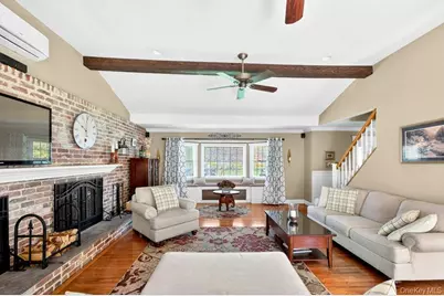 3 Orchard Road S, Patchogue, NY 11772 - Photo 5