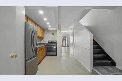 1062 Woodycrest Avenue, Bronx, NY 10452 - Photo 3