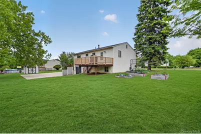 119 Blanche Avenue, New Windsor, NY 12553 - Photo 39