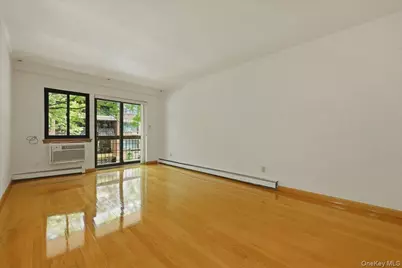 7116 162nd Street #2, Fresh Meadows, NY 11365 - Photo 9