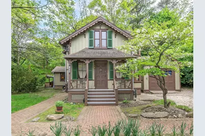 130 Mott Avenue, Roslyn, NY 11576 - Photo 1