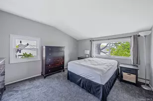 48 Hollyhock Rd, Levittown, NY 11756 - Photo 19