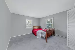 48 Hollyhock Rd, Levittown, NY 11756 - Photo 13