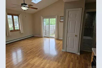 2 Carnegie Drive, Farmingville, NY 11738 - Photo 5