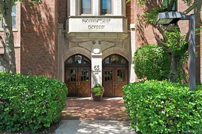 65 McKinley Avenue #C2-5, White Plains, NY 10606 - Photo 1
