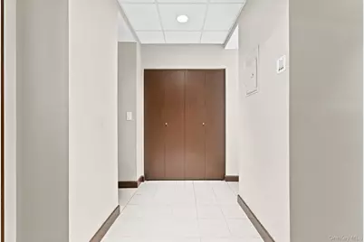 65 McKinley Avenue #C2-5, White Plains, NY 10606 - Photo 3