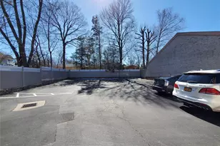 122 Forest Ave, Glen Cove, NY 11542 - Photo 3