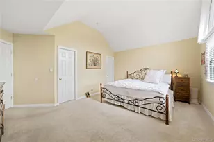 695 Higbie Ln, West Islip, NY 11795 - Photo 19